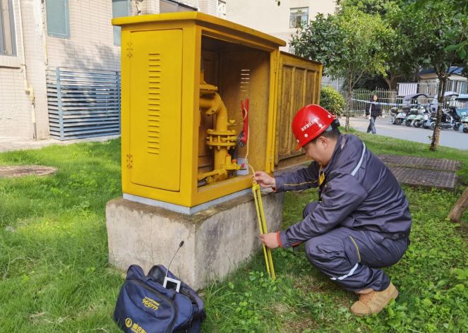 科普上门+隐患排查 重庆燃气送安全知识进校园