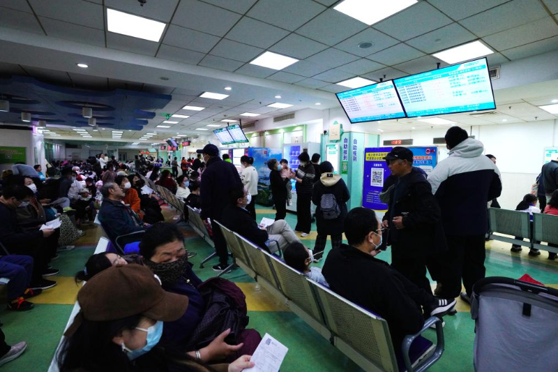 流感季探访北京儿童医院：确保每天24小时均有医生接诊