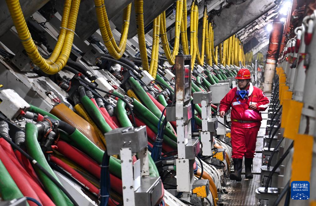 中国之城丨陕西榆林：黄土高原上的绿洲