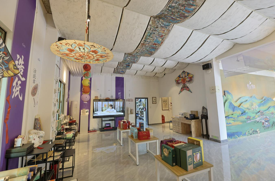 古法造纸焕新生！“纸言纸语”探索“非遗+文旅+研学”公共文化新路径