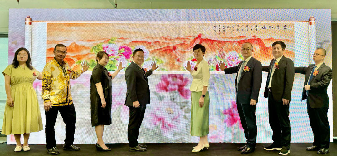 花开南洋,情牵中马!巨野工笔牡丹画吉隆坡温情开展