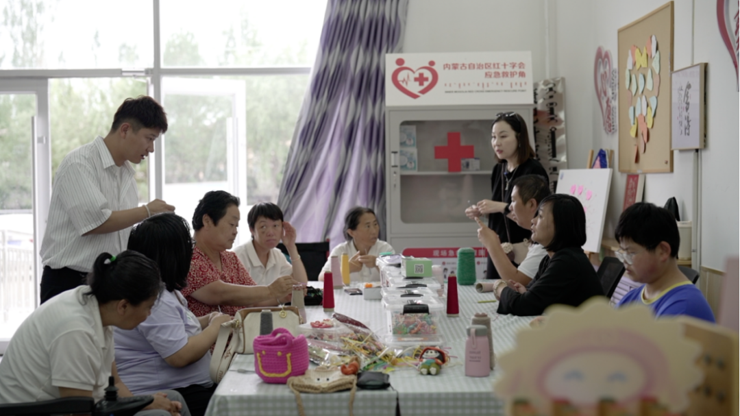 “送你一朵小红花”梦想认购会启幕