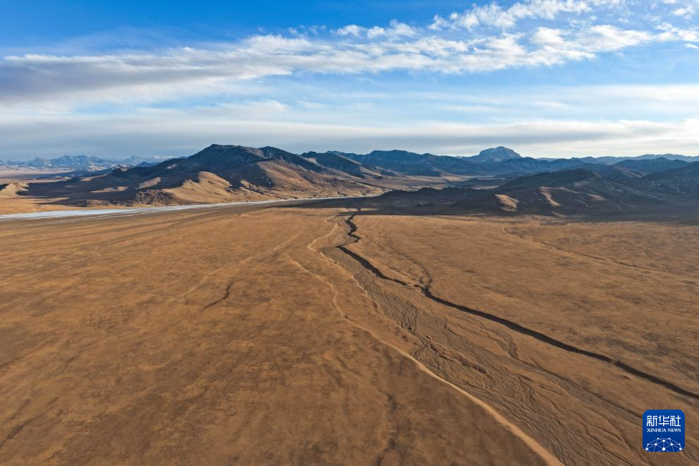 走进阿尔金山 镜遇秘境昆仑