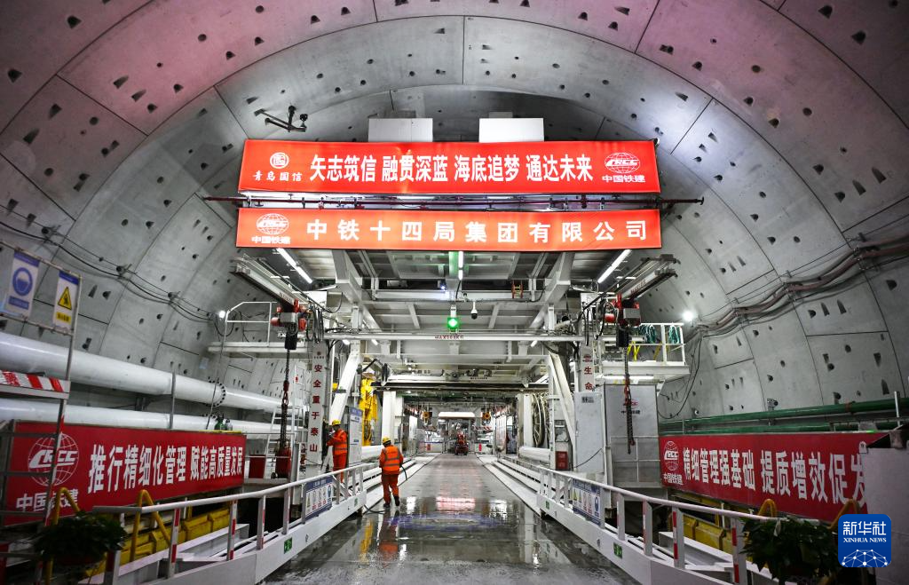 青岛胶州湾第二隧道盾构掘进突破3000米