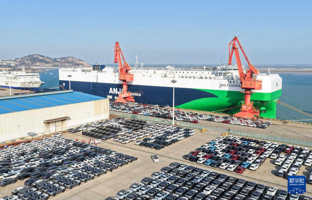 连云港口岸新能源汽车出口增长显著