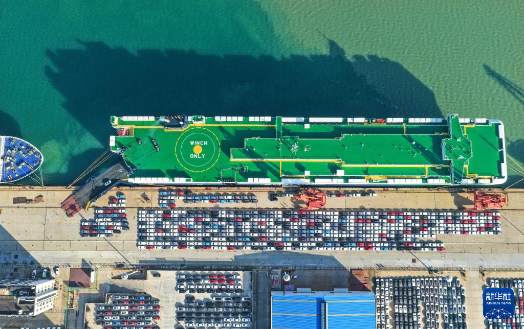 连云港口岸新能源汽车出口增长显著