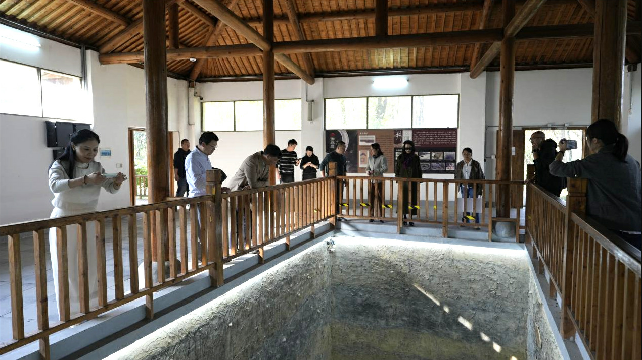 复旦大学与潜山市签署校地研合作协议 共筑薛家岗遗址保护新格局