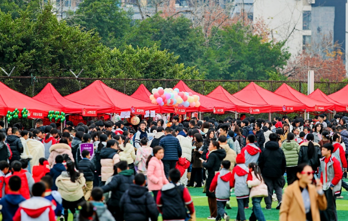 重庆为明学校科技艺术节以美育人铸就创新人才成长双翼