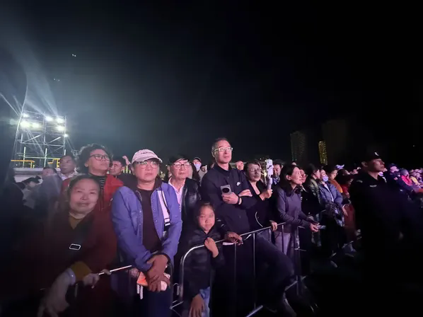 广东惠东“九天狂欢”迎跨年