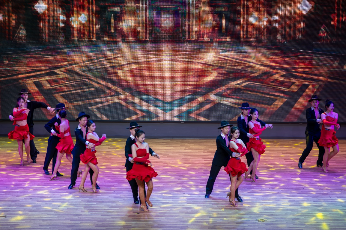 以艺为桥，联通中外 河南艺术职业学院第五届中外文化艺术交流月圆满落幕