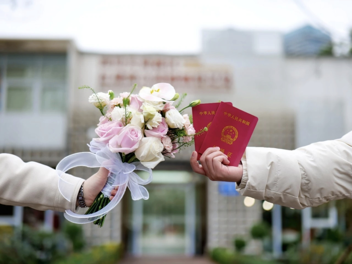 蓉城囍事 | 2026第一天，1488对新人领证结婚啦！