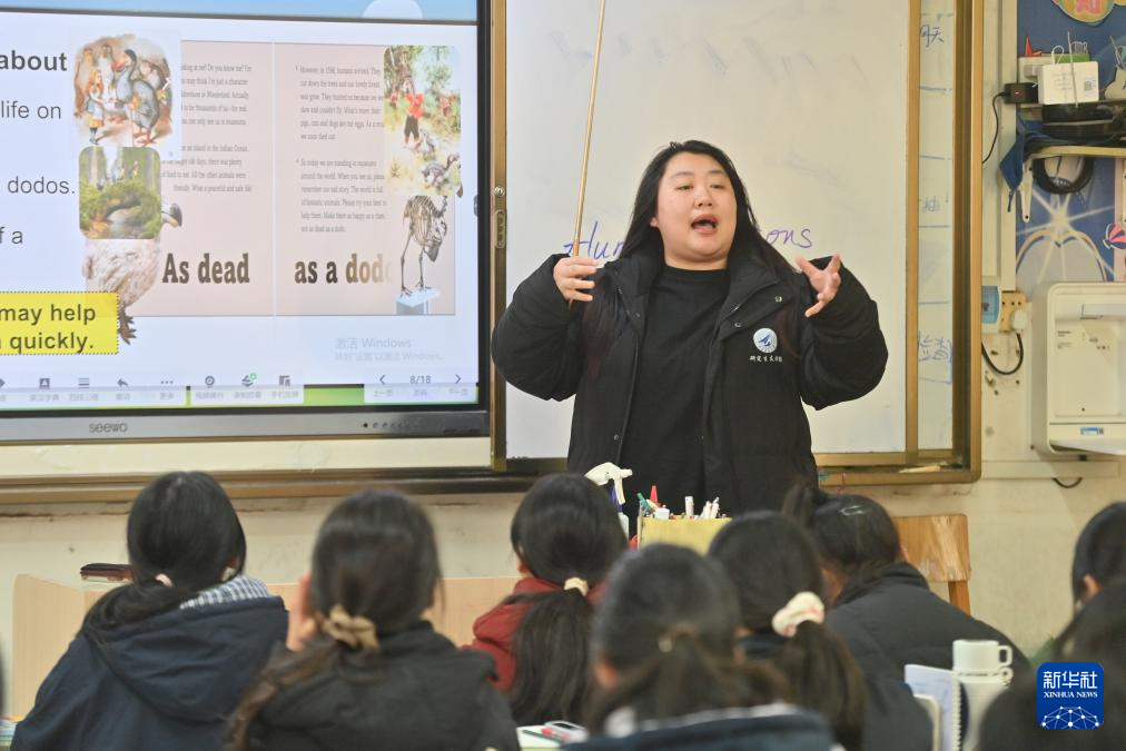 西工大研究生持续支教大苗山