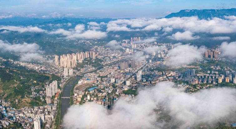 空气质量优良天数达356天 重庆市黔江区治气“一盘棋”撑起一片蓝天