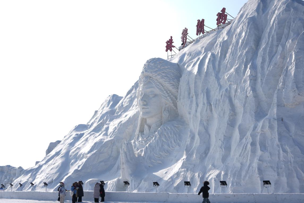 冰雪春天|长春冬韵焕新彩 冰雕雪塑引客来