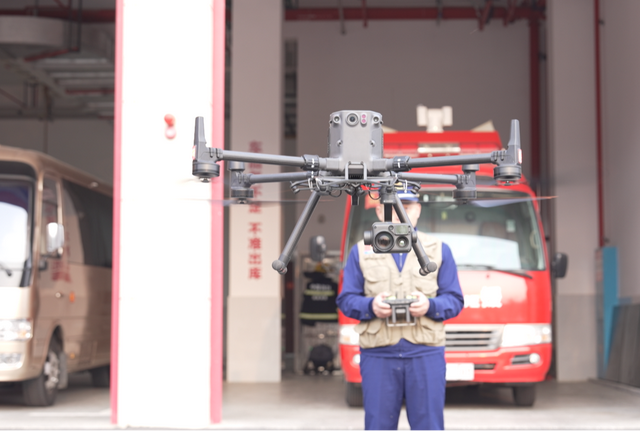 湘西土家族苗族自治州老旧市场（商场）灭火救援实战化演练在吉首开展