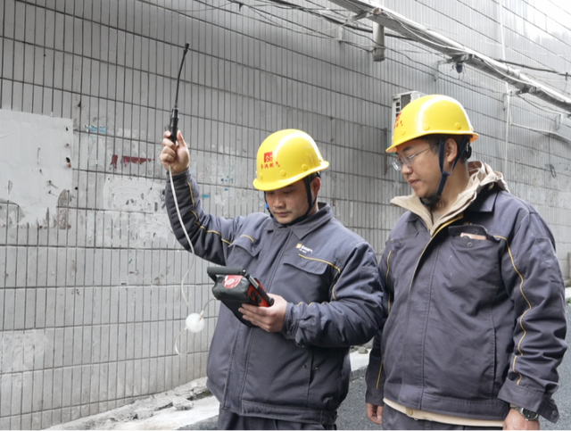 湘西土家族苗族自治州老旧市场（商场）灭火救援实战化演练在吉首开展