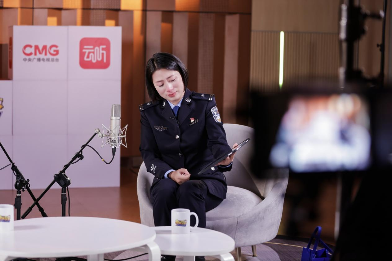 基层警事:绥中“网红警花”的多重身份