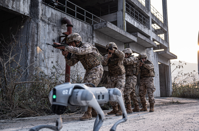 武警重庆总队执勤第五支队开展捕歼战斗演练