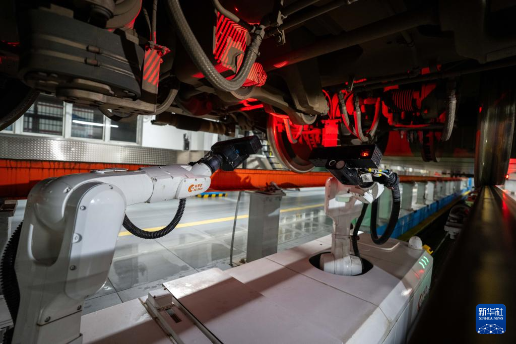 “陆地舰队”蓄势待发