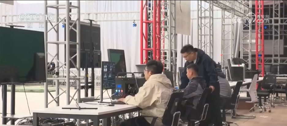 春节档电影市场表现亮眼 “电影+科技”激活电影经济新潜能