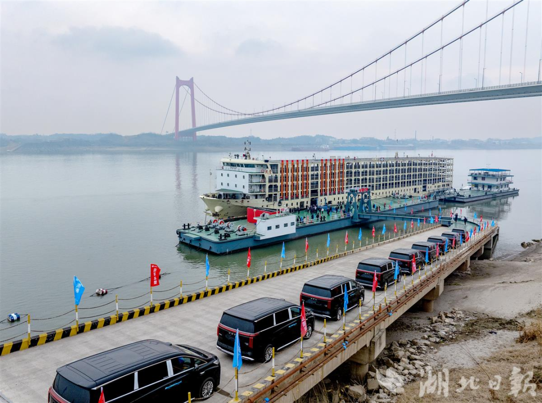 湖北新春第一会,释放7大重磅信号