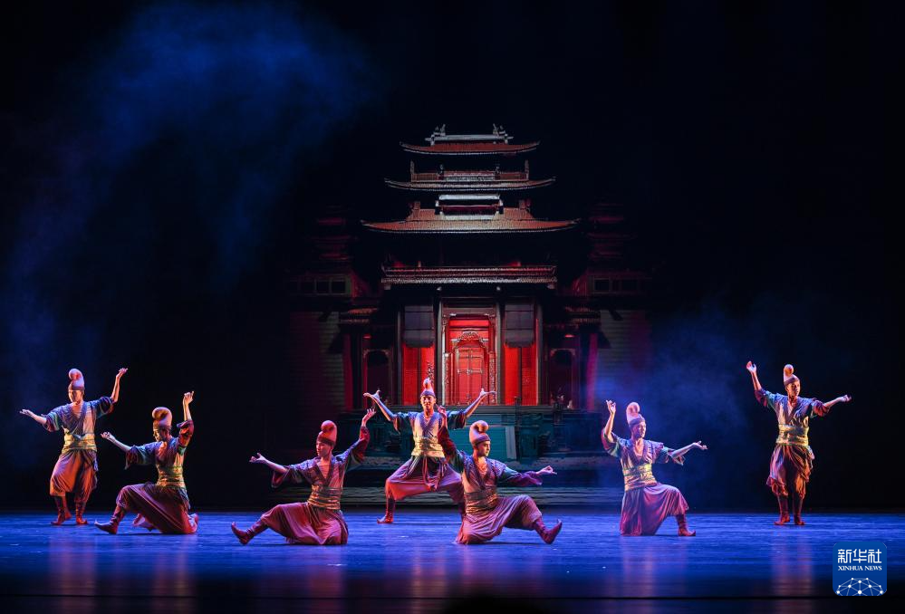 乐舞诗《杏花之约·丝路龟兹》在京演出