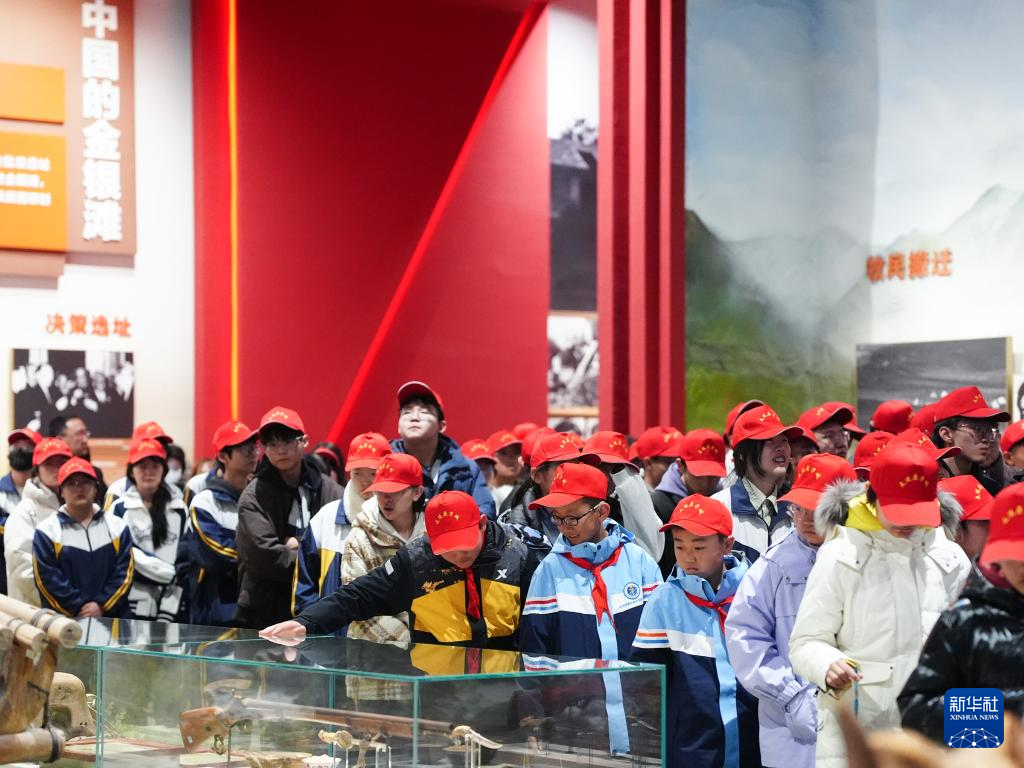 青海原子城里的“开学第一课”