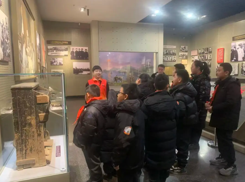 以少年之行 赴山河之约——首都小小红色宣讲员三大战役纪念馆红色研学圆满收官 以少年之行 赴山河之约——首都小小红色宣讲员三大战役纪念馆红色研学圆满收官