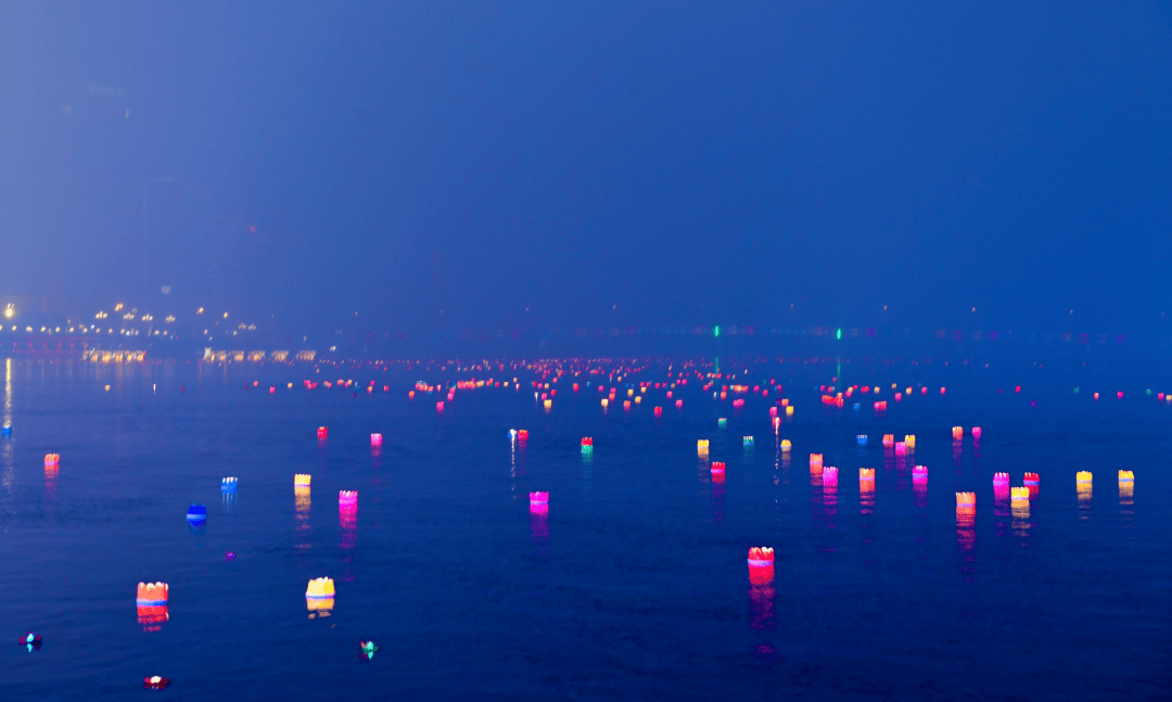 繁星卧松江 上元传福承——“松花江放河灯”非遗展演活动见闻