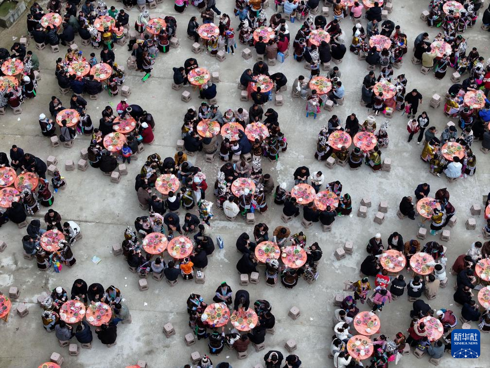 可爱的乡村——春满坡会