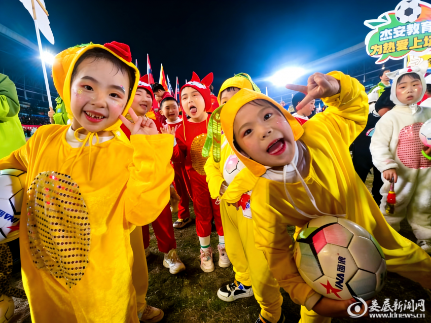 幼超·校超·娄超全龄接力!K城联动引爆2026娄底足球盛宴 5