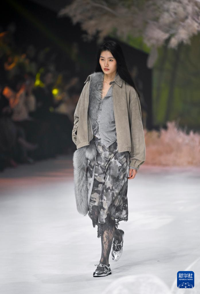 2026秋冬上海时装周开幕