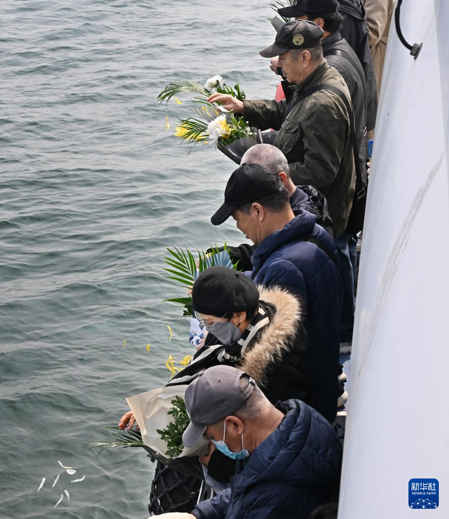 清风寄思 沧海为念