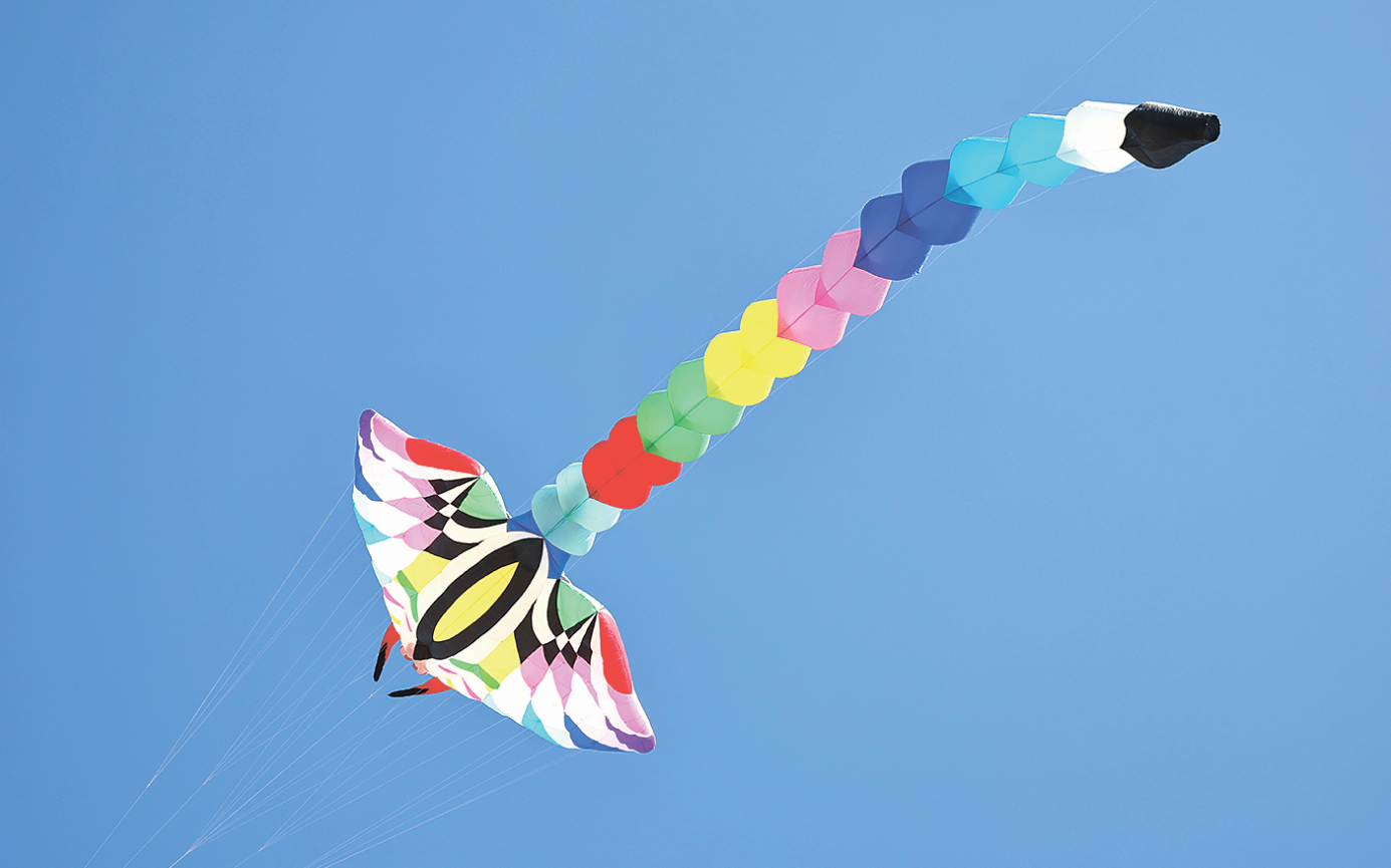 春假接清明 港城嗨翻天