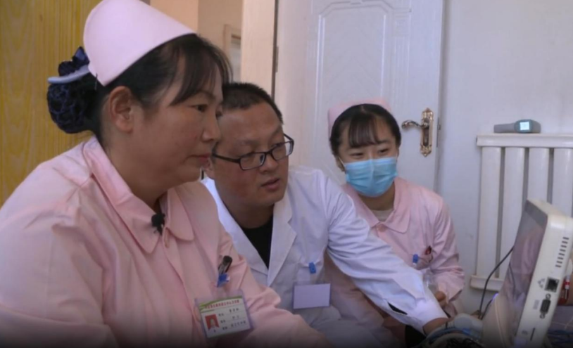 内蒙古阿拉善盟：固定站点扎根守土 流动服务兜底民生