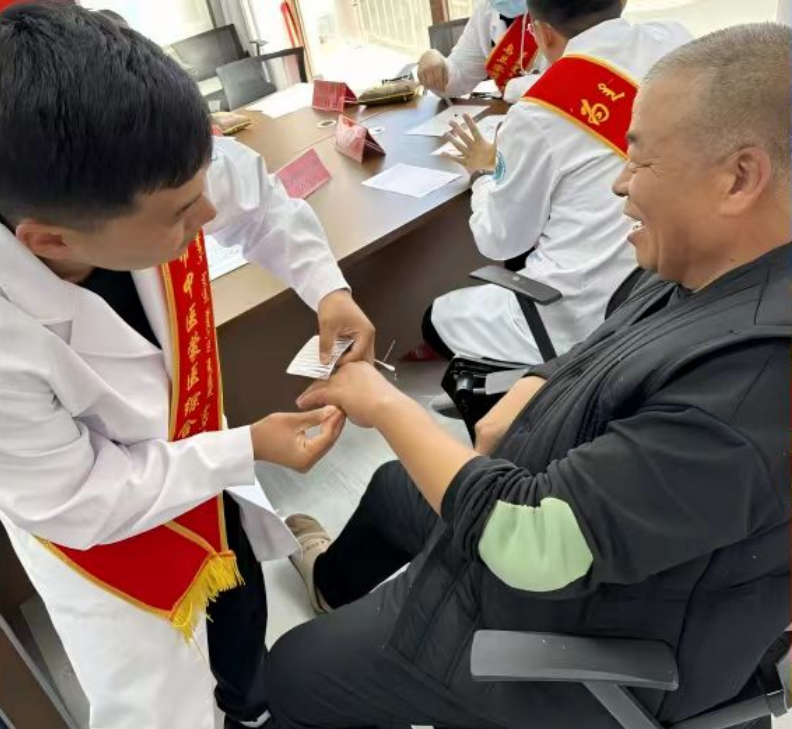 内蒙古乌兰察布市:多维度破题老年健康服务 全周期守护“银发”时光 内蒙古乌兰察布市:多维度破题老年健康服务 全周期守护“银发”时光