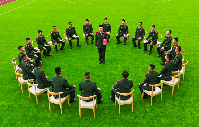 书香润军营 阅读砺初心