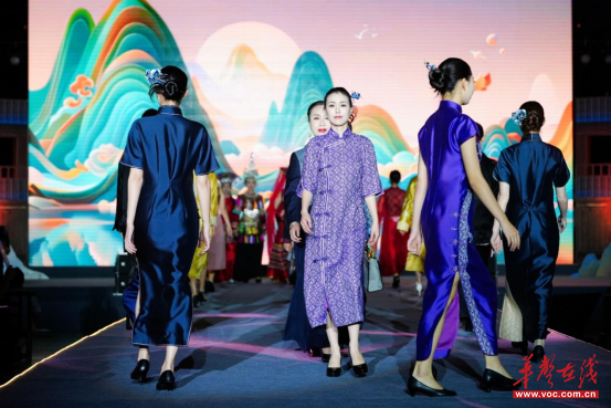 全国春季“村晚”亮相牙屯堡 通道春季“侗听”音乐会唱响侗乡