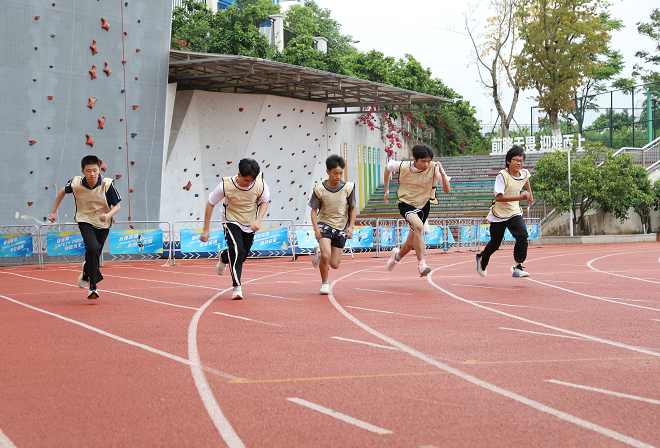 重庆长寿：2000余名中小学生幼儿比拼体质健康