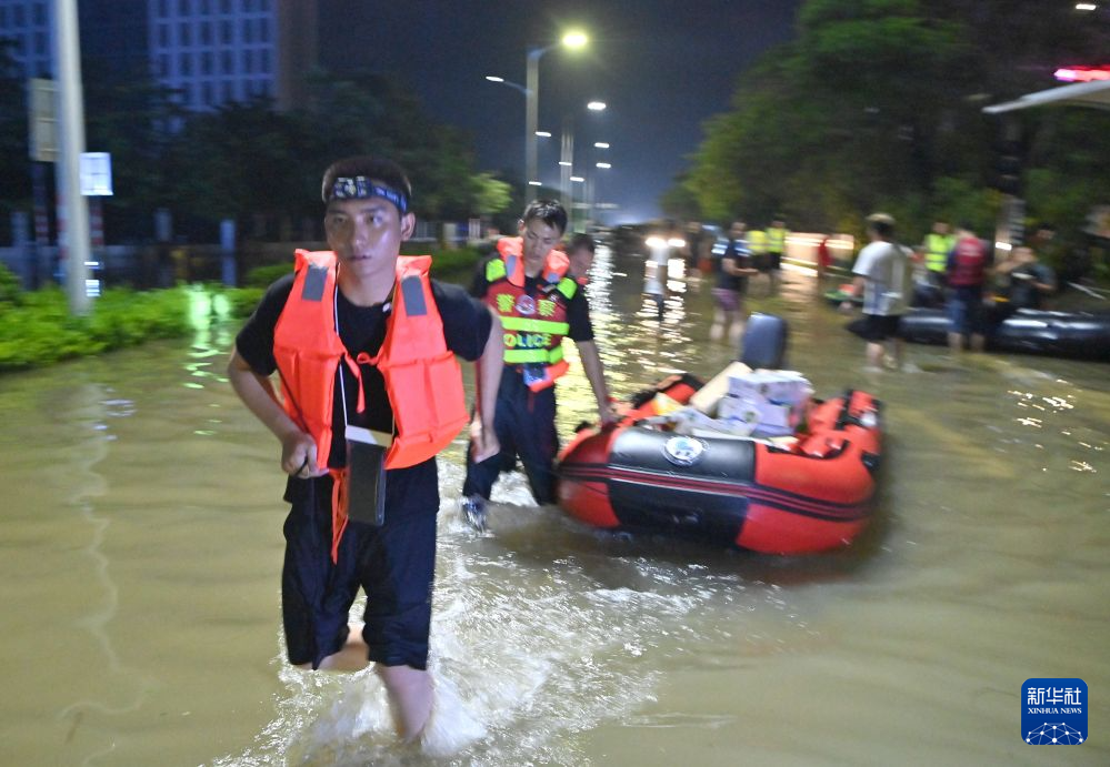 广西贵港全力保障居民生活