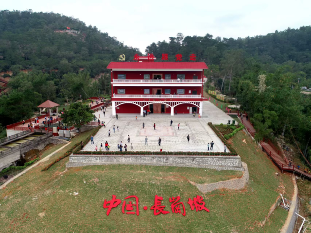 问渠长岗坡:流水滔滔近半个世纪,看见怎样的政绩观? 问渠长岗坡:流水滔滔近半个世纪,看见怎样的政绩观?