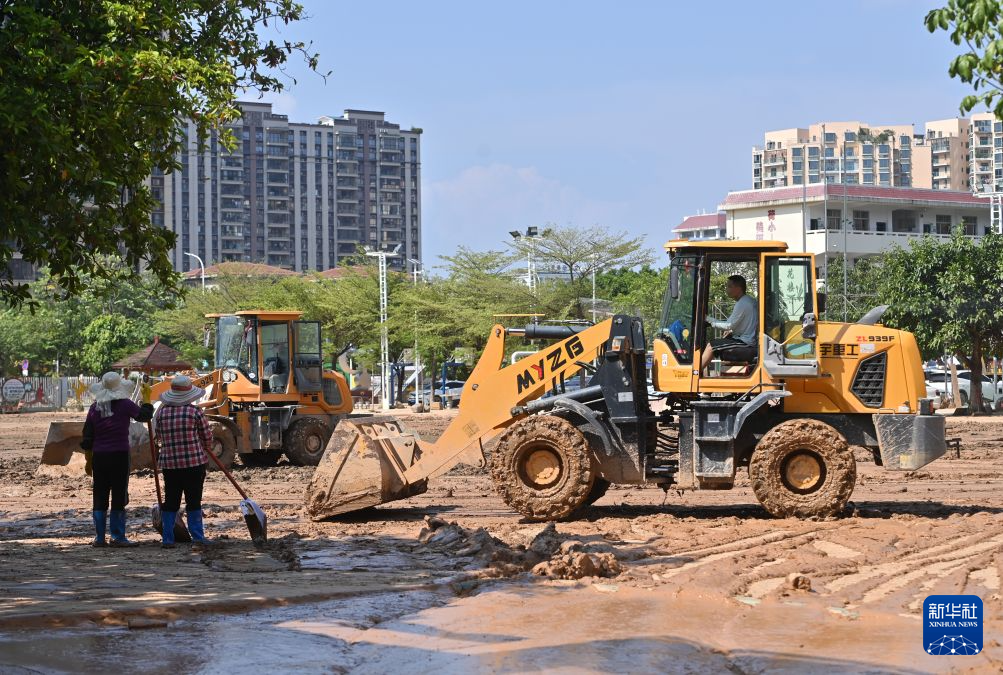 广西贵港:力争早日恢复生产生活秩序