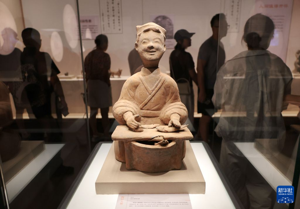 “微笑——文物里的中国精神印记”展览在沈阳举行