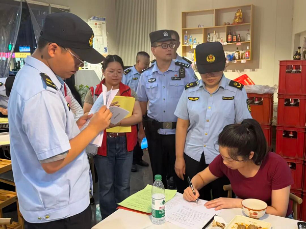平安重庆看得见| 重庆荣昌：刚柔并济治理噪音 守护城市烟火与安宁