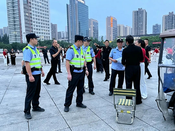 平安重庆看得见| 重庆荣昌：刚柔并济治理噪音 守护城市烟火与安宁