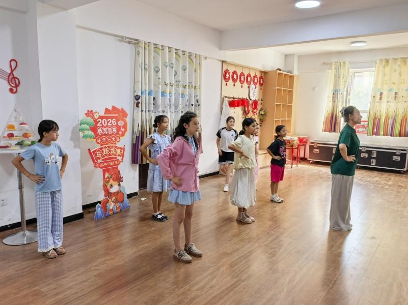 鲁疆携手谱新篇 音乐推普润心田——聊城大学东昌学院音乐系赴新疆疏勒开展推普实践活动侧记