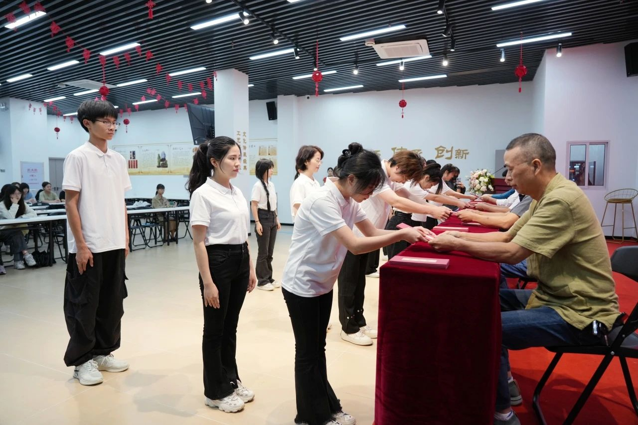 从“漳大”到“工匠学府”——解码漳州职业技术学院高质量发展密码