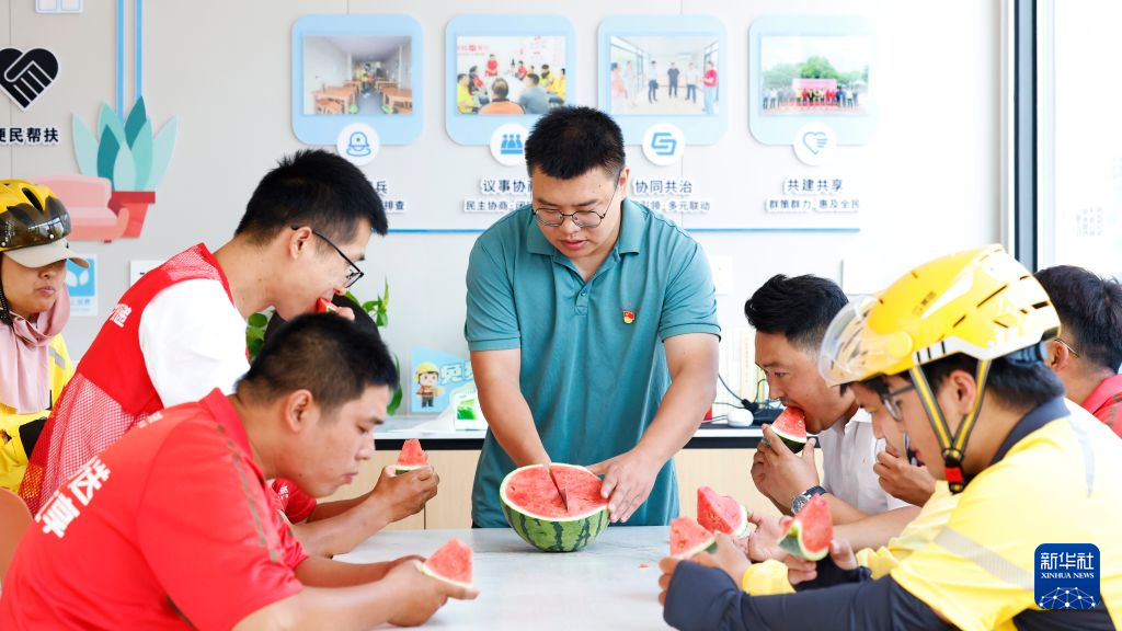 江苏泗洪:服务驿站暖人心