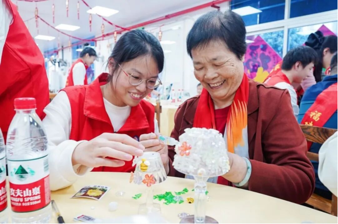 育见新时代·光明会谈丨福建医科大学党委书记陈星：红医铸魂 实践砺志——培养有温度的生命守护者