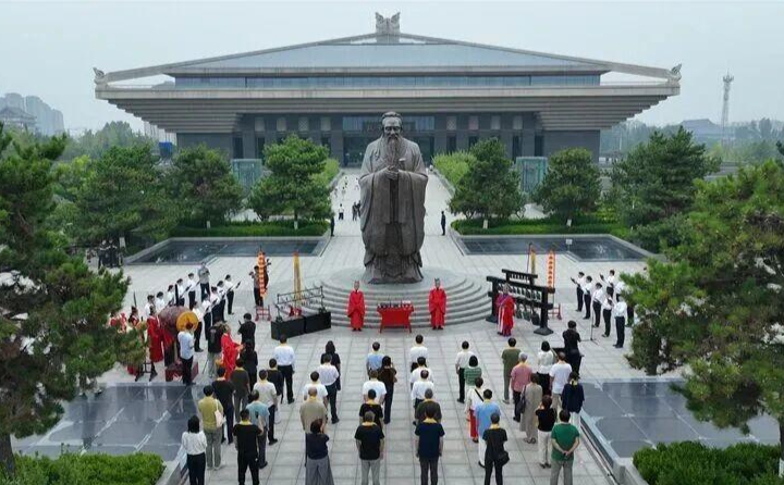 2026年中华传统晒书大会山东省主场活动在孔子博物馆举行